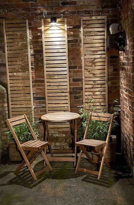 4@no.4. A Cosy Spot For 4 And One Furry Friend